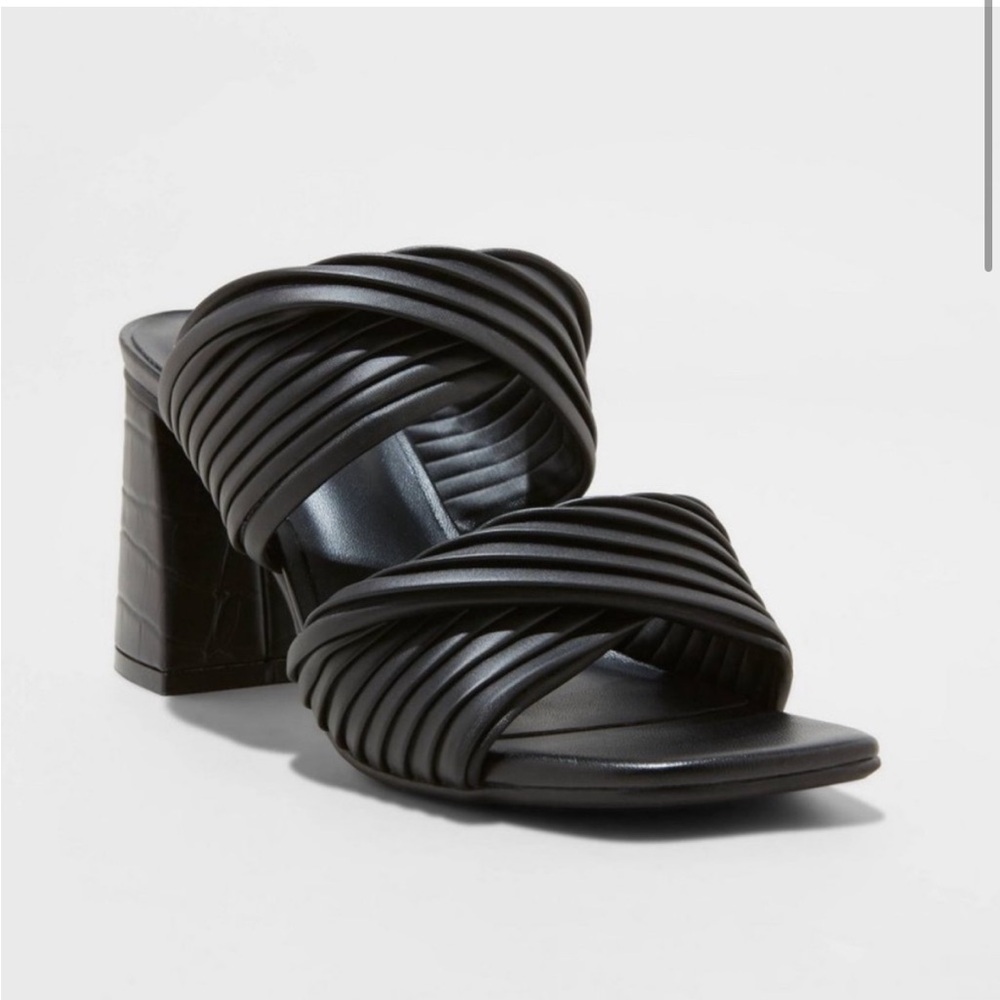 New Women’s Jessa Mule Heel, Black Mule - A New Day